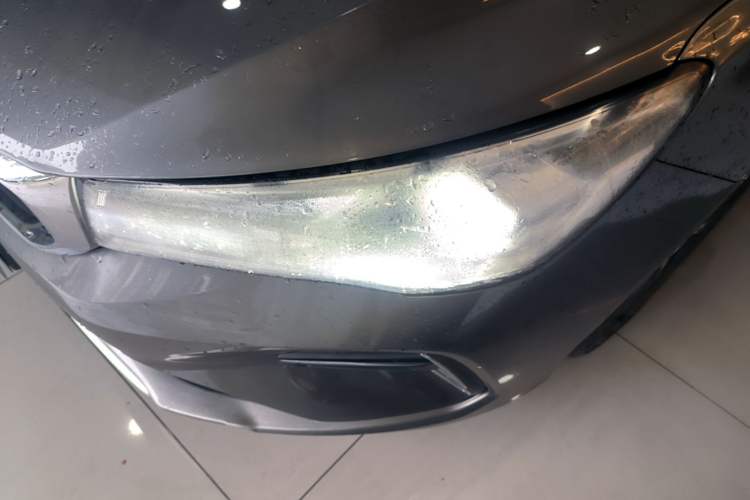 Used Geely Auto Emgrand 2023 4th Generation Champion Edition 1.5L CVT Prestige Model Left Front Headlight