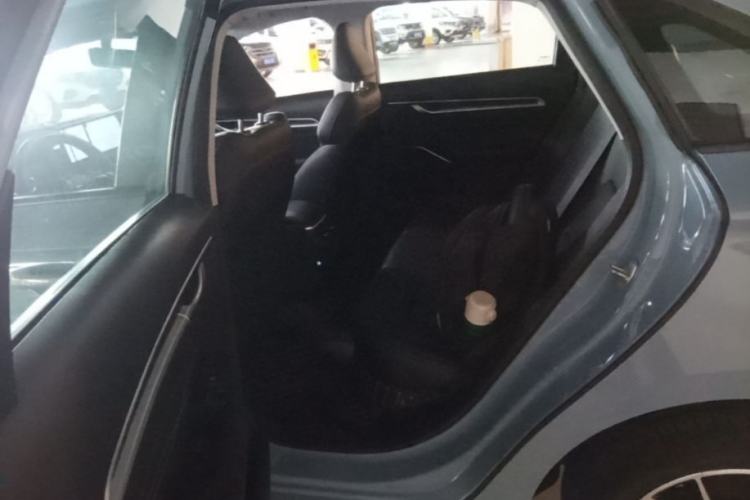 Used Geely Auto Emgrand 2023 4th Generation Champion Edition 1.5L CVT Luxury Model Left Rear Seat