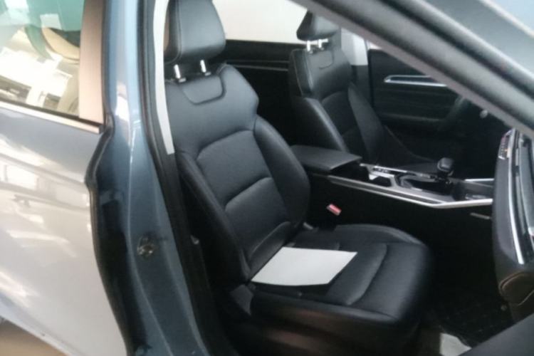 Used Geely Auto Emgrand 2023 4th Generation Champion Edition 1.5L CVT Luxury Model Right Front Seat