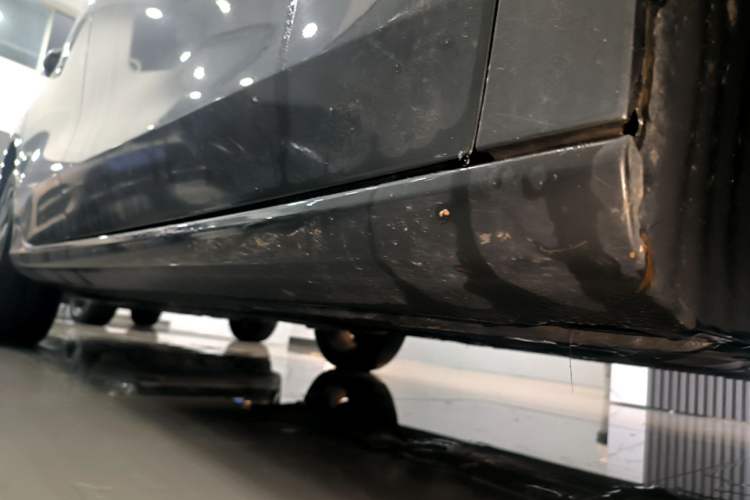 Used Geely Auto Emgrand 2023 4th Generation Champion Edition 1.5L CVT Prestige Model Right Side Sill