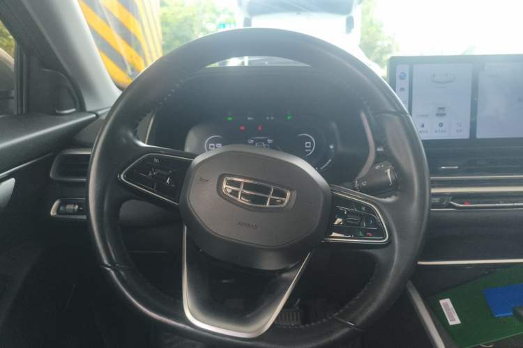 Used Geely Auto Emgrand 2023 4th Generation Champion Edition 1.5L CVT Prestige Model Steering Wheel