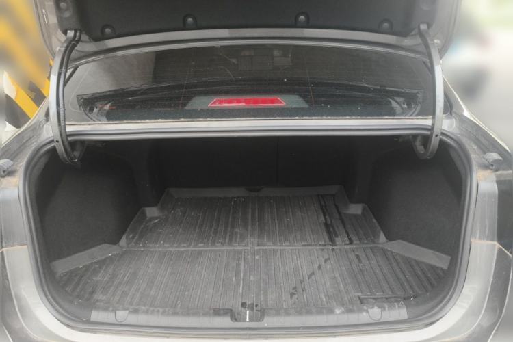 Used Geely Auto Emgrand 2023 4th Generation Champion Edition 1.5L CVT Prestige Model Trunk