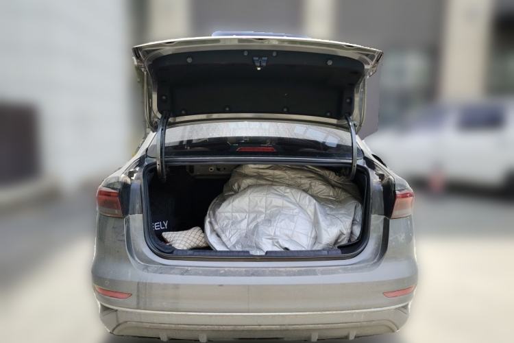 Used Geely Auto Emgrand 2023 4th Generation Champion Edition 1.5L CVT Luxury Model Trunk