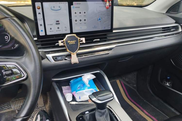 Used Geely Auto Emgrand 2023 4th Generation Champion Edition 1.5L CVT Prestige Model Audio And AC Panel
