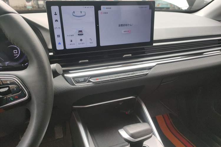 Used Geely Auto Emgrand 2023 4th Generation Champion Edition 1.5L CVT Luxury Model Audio And AC Panel