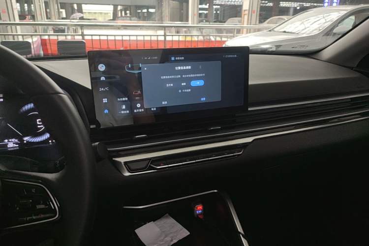 Used Geely Auto Emgrand 2023 4th Generation Champion Edition 1.5L Manual Luxury Model Audio And AC Panel