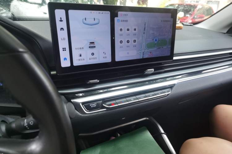 Used Geely Auto Emgrand 2023 4th Generation Champion Edition 1.5L CVT Prestige Model Audio And AC Panel