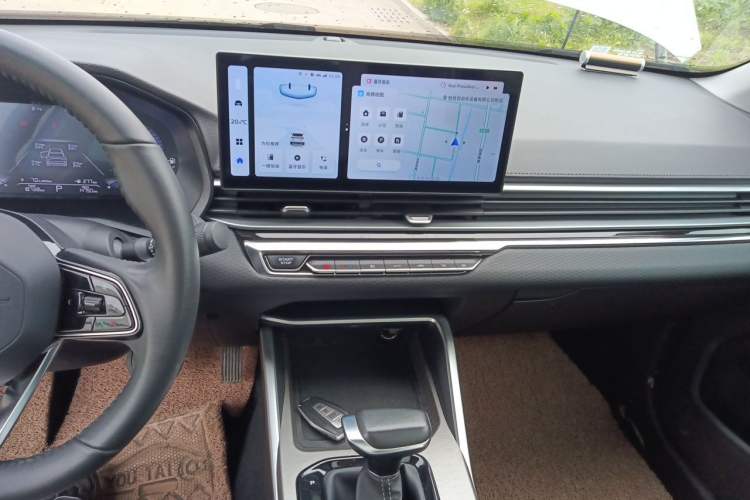 Used Geely Auto Emgrand 2023 4th Generation Champion Edition 1.5L CVT Luxury Model Audio And AC Panel