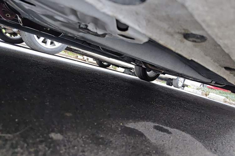 Used Geely Auto Emgrand 2023 4th Generation Champion Edition 1.5L CVT Luxury Model Chassis Front Left