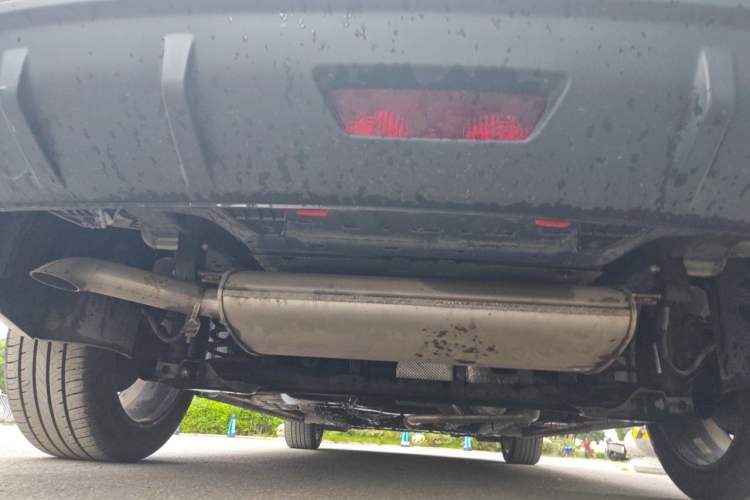 Used Geely Auto Emgrand 2023 4th Generation Champion Edition 1.5L CVT Prestige Model Chassis Rear
