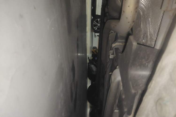 Used Geely Auto Emgrand 2023 4th Generation Champion Edition 1.5L CVT Luxury Model Chassis Rear Right