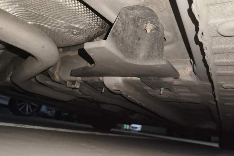 Used Geely Auto Emgrand 2023 4th Generation Champion Edition 1.5L CVT Luxury Model Chassis Rear Right