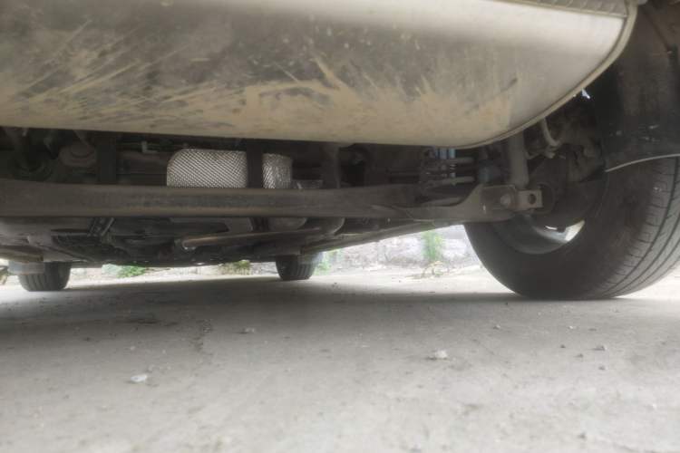 Used Geely Auto Emgrand 2023 4th Generation Champion Edition 1.5L Manual Luxury Model Chassis Rear