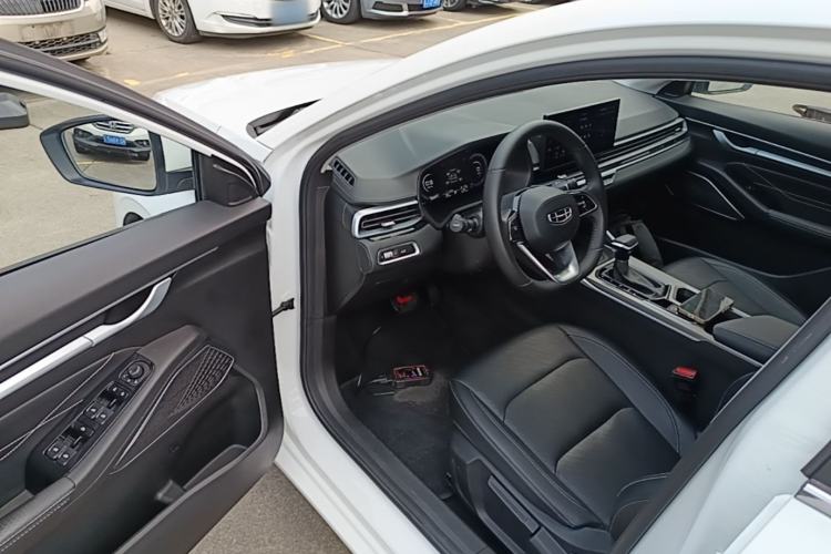 Used Geely Auto Emgrand 2023 4th Generation Champion Edition 1.5L CVT Prestige Model Driver Seat