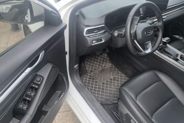 Used Geely Auto Emgrand 2023 4th Generation Champion Edition 1.5L CVT Luxury Model Driver Seat