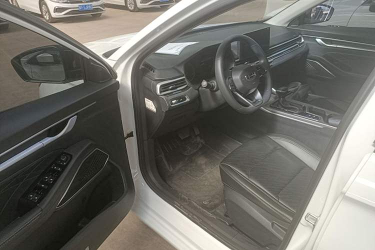 Used Geely Auto Emgrand 2023 4th Generation Champion Edition 1.5L CVT Luxury Model Driver Seat
