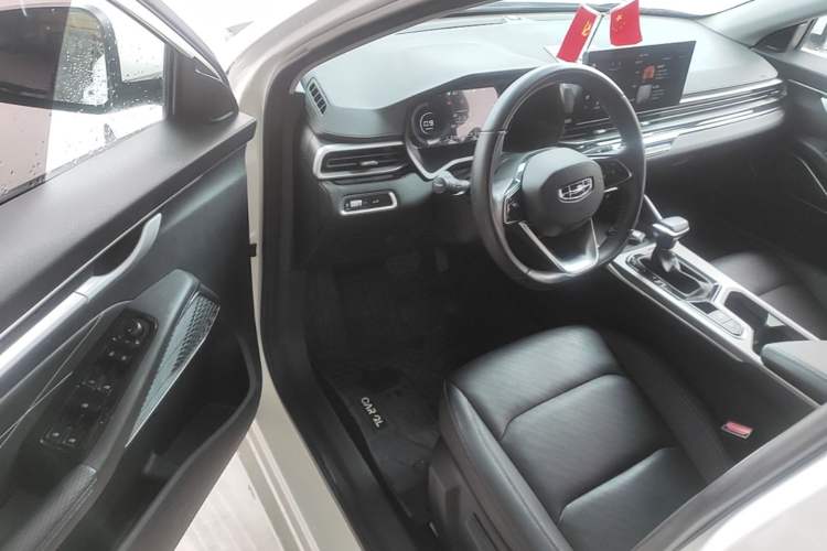 Used Geely Auto Emgrand 2023 4th Generation Champion Edition 1.5L CVT Luxury Model Driver Seat