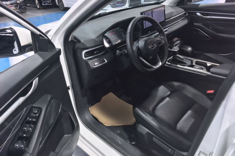 Used Geely Auto Emgrand 2023 4th Generation Champion Edition 1.5L CVT Prestige Model Driver Seat