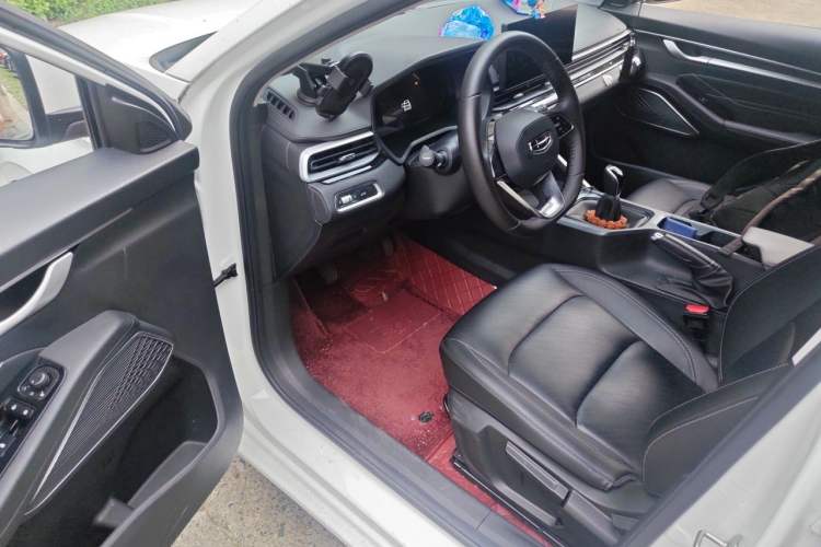 Used Geely Auto Emgrand 2023 4th Generation Champion Edition 1.5L Manual Luxury Model Driver Seat