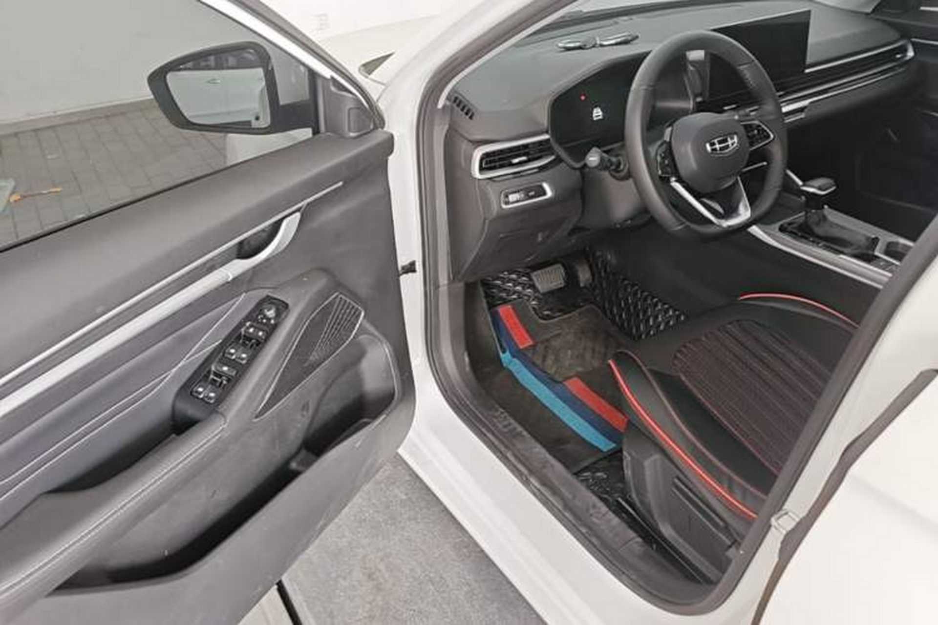 Used Geely Auto Emgrand 2023 4th Generation Champion Edition 1.5L CVT Prestige Model Driver Seat