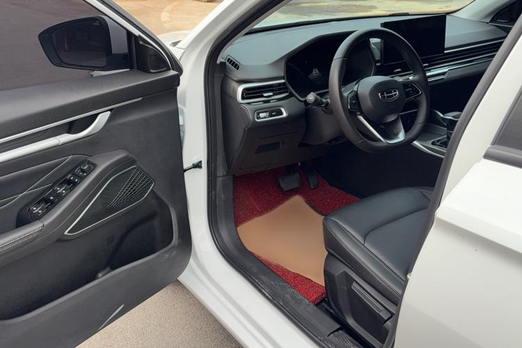 Used Geely Auto Emgrand 2023 4th Generation Champion Edition 1.5L CVT Luxury Model Driver Seat