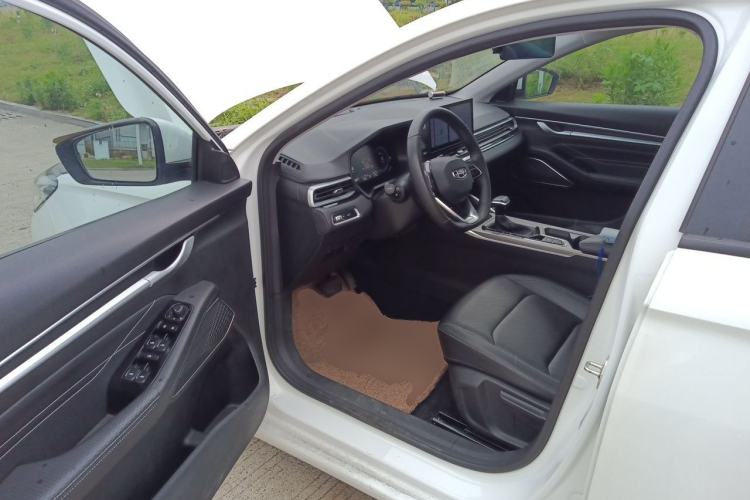 Used Geely Auto Emgrand 2023 4th Generation Champion Edition 1.5L CVT Luxury Model Driver Seat