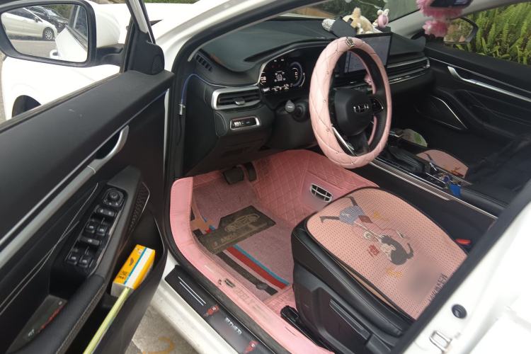 Used Geely Auto Emgrand 2023 4th Generation Champion Edition 1.5L CVT Prestige Model Driver Seat