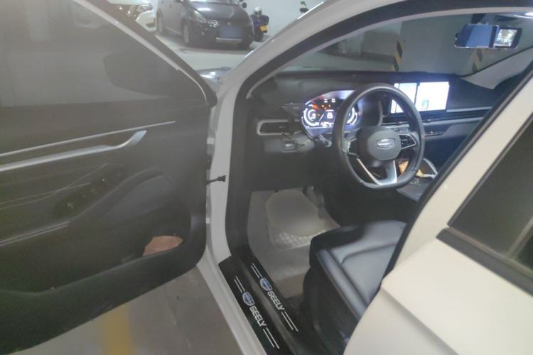 Used Geely Auto Emgrand 2023 4th Generation Champion Edition 1.5L Manual Luxury Model Driver Seat