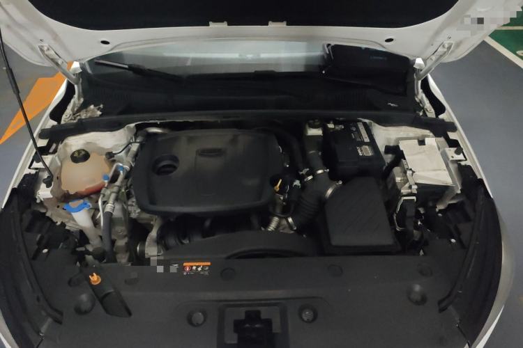 Used Geely Auto Emgrand 2023 4th Generation Champion Edition 1.5L CVT Prestige Model Engine Bay