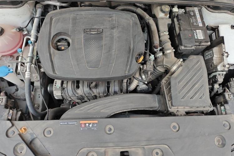 Used Geely Auto Emgrand 2023 4th Generation Champion Edition 1.5L Manual Luxury Model Engine Bay
