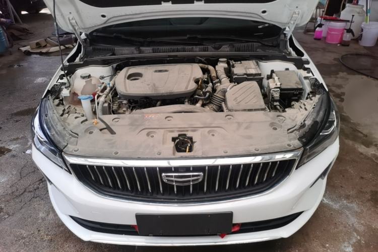 Used Geely Auto Emgrand 2023 4th Generation Champion Edition 1.5L Manual Luxury Model Engine Bay