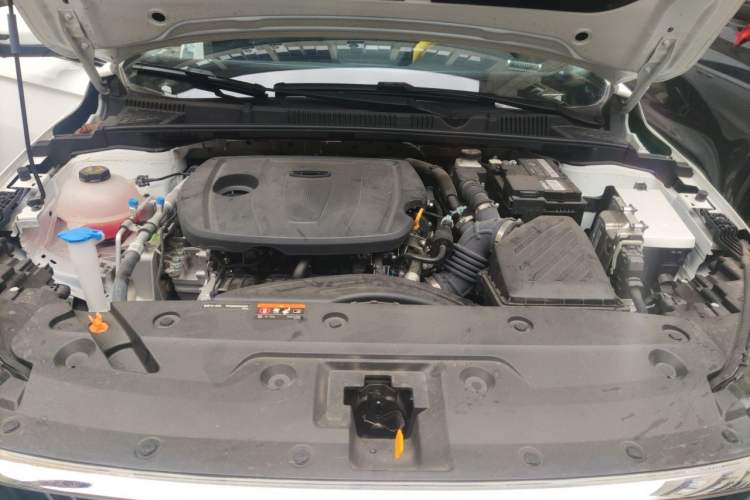 Used Geely Auto Emgrand 2023 4th Generation Champion Edition 1.5L CVT Prestige Model Engine Bay