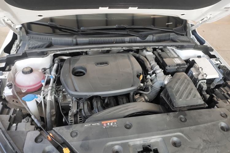 Used Geely Auto Emgrand 2023 4th Generation Champion Edition 1.5L Manual Luxury Model Engine Bay