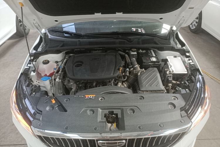 Used Geely Auto Emgrand 2023 4th Generation Champion Edition 1.5L CVT Luxury Model Engine Bay