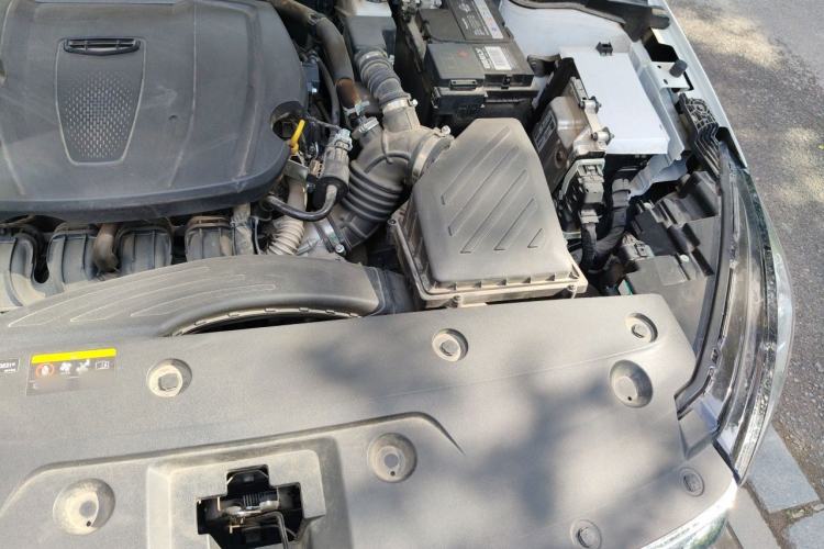 Used Geely Auto Emgrand 2023 4th Generation Champion Edition 1.5L CVT Prestige Model Engine Bay Left