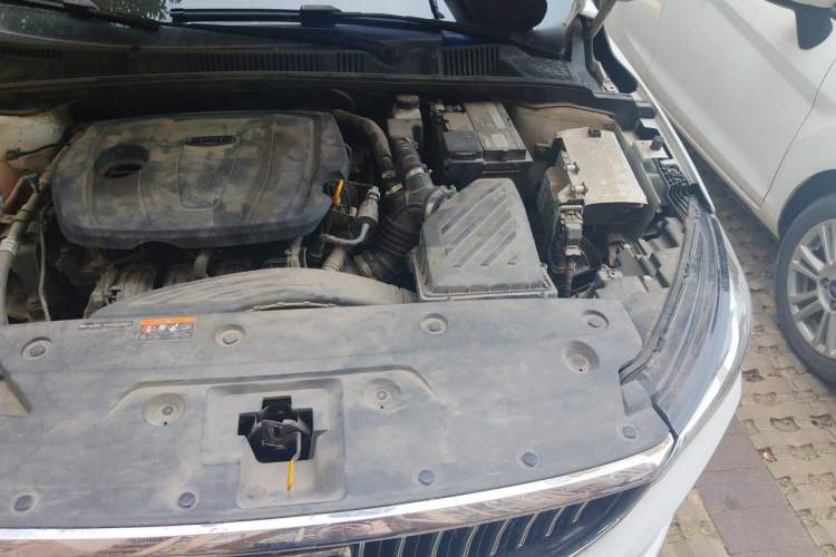Used Geely Auto Emgrand 2023 4th Generation Champion Edition 1.5L CVT Prestige Model Engine Bay Left