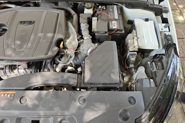 Used Geely Auto Emgrand 2023 4th Generation Champion Edition 1.5L CVT Luxury Model Engine Bay Left
