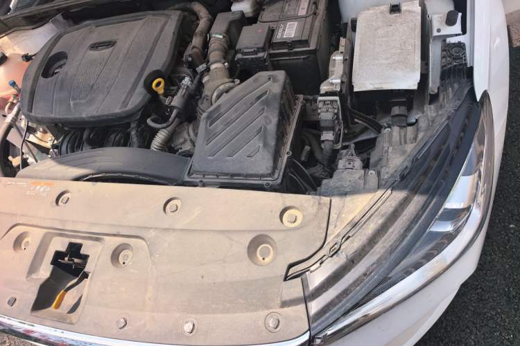 Used Geely Auto Emgrand 2023 4th Generation Champion Edition 1.5L CVT Prestige Model Engine Bay Left