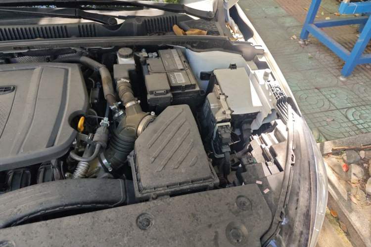 Used Geely Auto Emgrand 2023 4th Generation Champion Edition 1.5L CVT Prestige Model Engine Bay Left