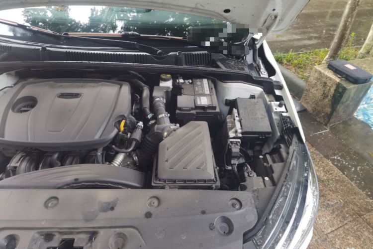 Used Geely Auto Emgrand 2023 4th Generation Champion Edition 1.5L CVT Prestige Model Engine Bay Left