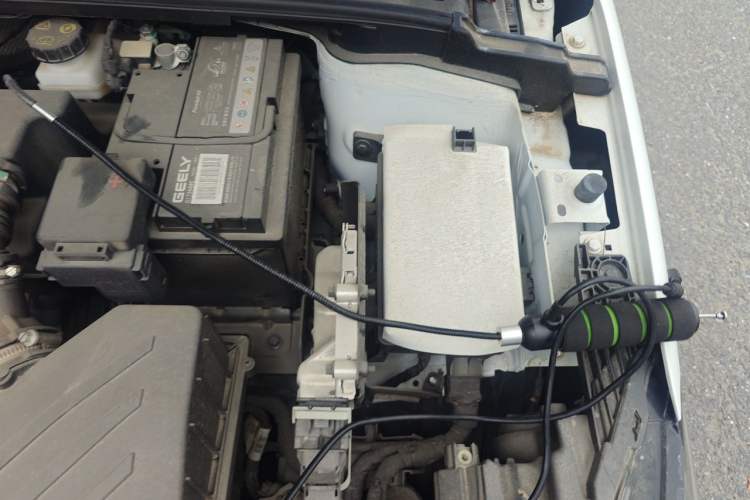 Used Geely Auto Emgrand 2023 4th Generation Champion Edition 1.5L CVT Luxury Model Engine Bay Left