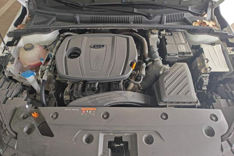 Used Geely Auto Emgrand 2023 4th Generation Champion Edition 1.5L CVT Luxury Model Engine Bay