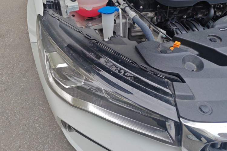 Used Geely Auto Emgrand 2023 4th Generation Champion Edition 1.5L CVT Prestige Model Engine Bay Right