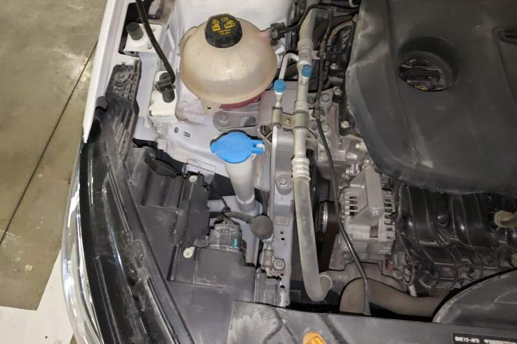 Used Geely Auto Emgrand 2023 4th Generation Champion Edition 1.5L CVT Prestige Model Engine Bay Right