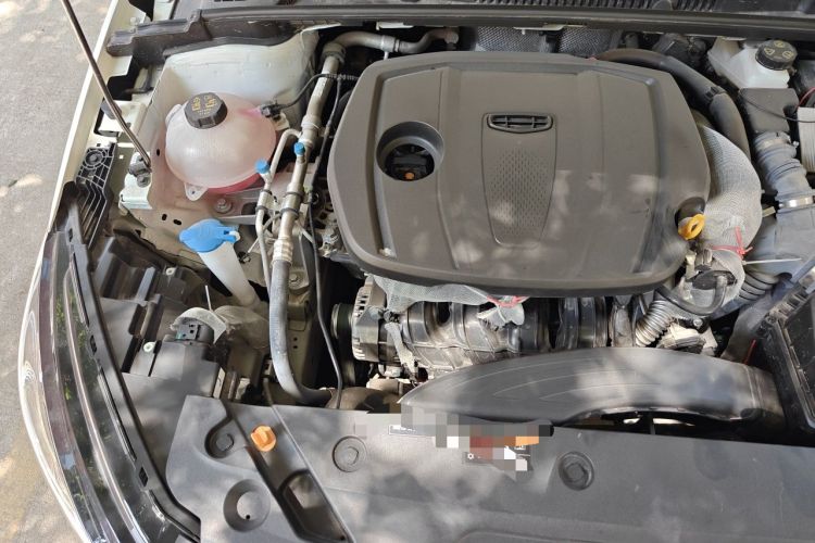Used Geely Auto Emgrand 2023 4th Generation Champion Edition 1.5L CVT Luxury Model Engine Bay Right