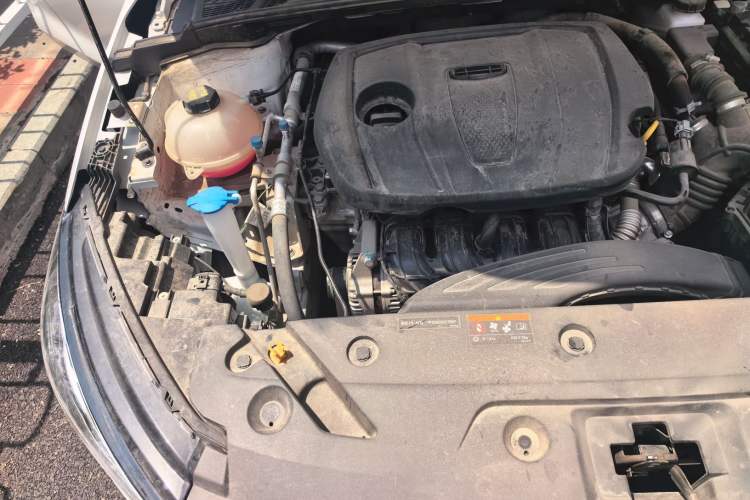 Used Geely Auto Emgrand 2023 4th Generation Champion Edition 1.5L CVT Prestige Model Engine Bay Right