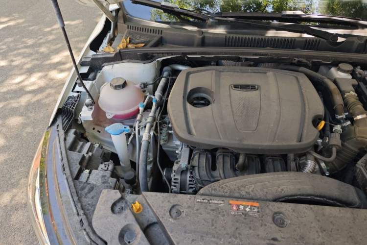 Used Geely Auto Emgrand 2023 4th Generation Champion Edition 1.5L CVT Prestige Model Engine Bay Right