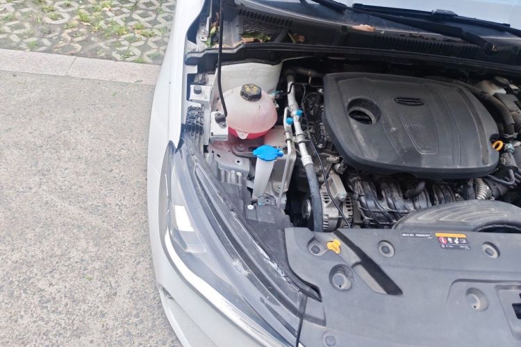 Used Geely Auto Emgrand 2023 4th Generation Champion Edition 1.5L Manual Luxury Model Engine Bay Right