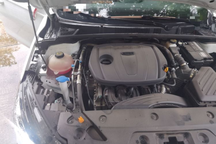 Used Geely Auto Emgrand 2023 4th Generation Champion Edition 1.5L CVT Prestige Model Engine Bay Right