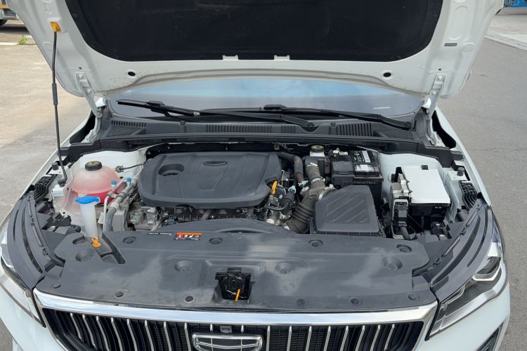 Used Geely Auto Emgrand 2023 4th Generation Champion Edition 1.5L CVT Luxury Model Engine Bay